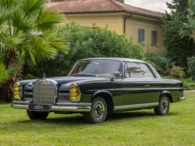 Mercedes-Benz SE 220 Coupé de 1963