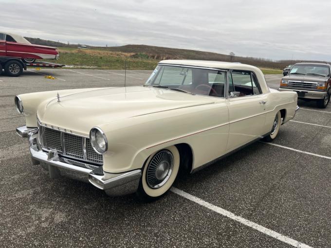 Lincoln Continental Coupé de 1956