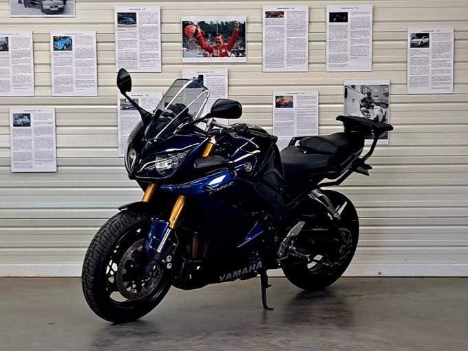 Moto yamaha FAZER 1000 GT de 2007