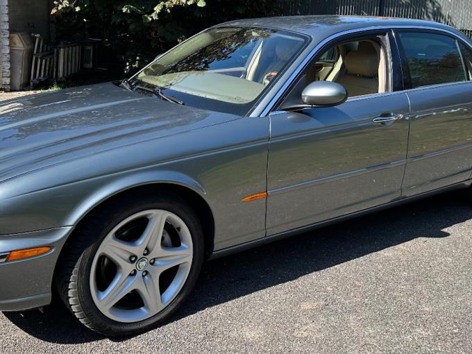 Jaguar Série - XJ Xj8 sovereign de 2006
