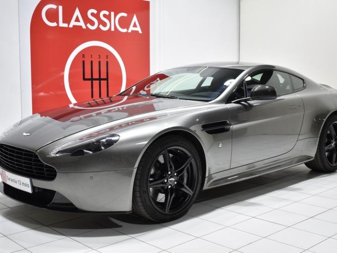 Aston Martin V8 Vantage AMR de 2019