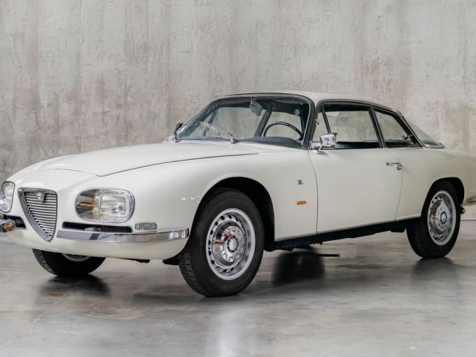 Alfa Roméo 2600 SZ Zagato de 1963