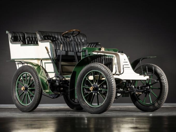 Renault Type G double phaéton de 1903