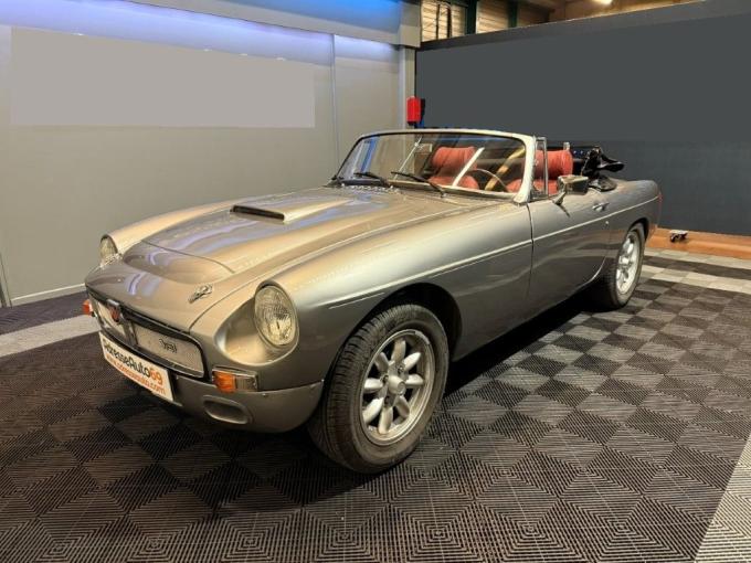MG B V8 cab de 1971