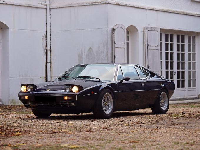 Ferrari 308 GT4 Dino de 1977