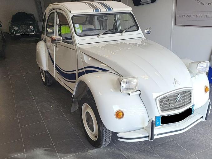 Citroen 2 CV 2 CV6 Club réplique "France 3" de 1977