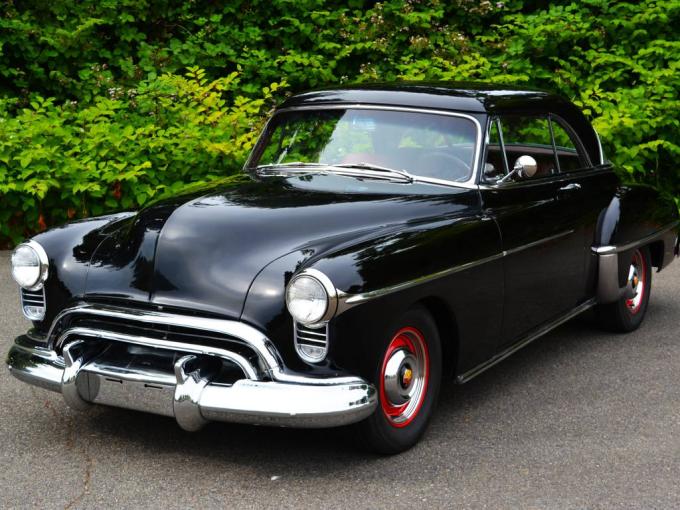 Oldsmobile 88 V8 Coupé de 1950