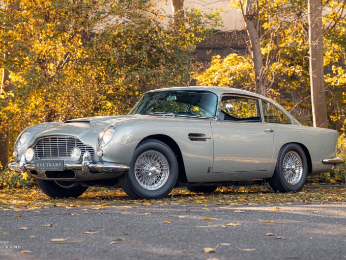 Aston Martin DB 5 de 1964