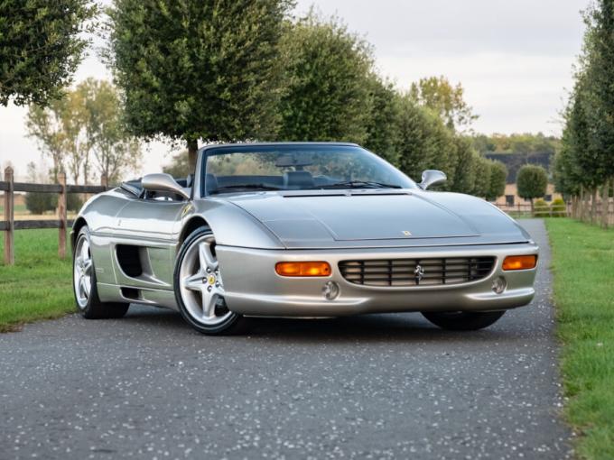 Ferrari 355 Spider F1 de 1999