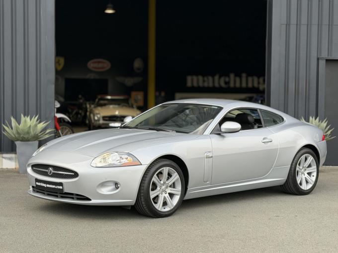 Jaguar Série - XK V8 4.2 300ch de 2006