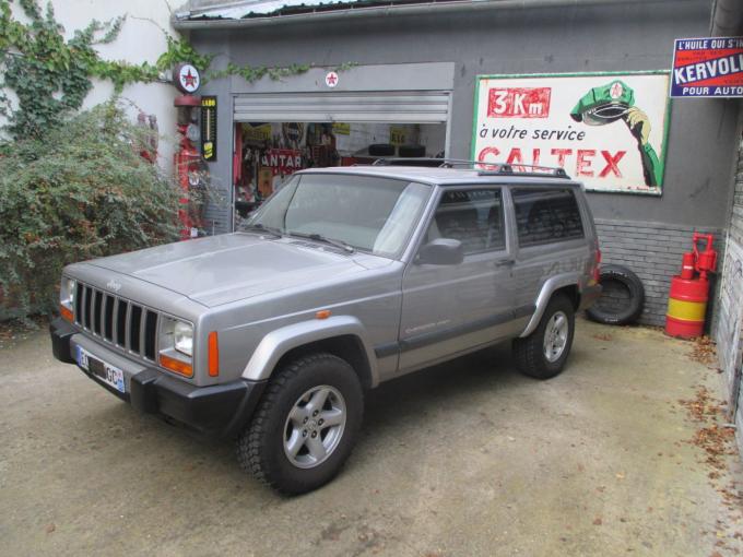 Jeep Cherokee WILD SPORT 4 L de 2000