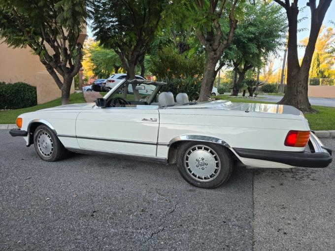 Mercedes-Benz SL 450 type 107 de 1980