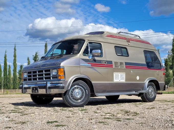 Dodge Van Ram Camper Aménagé de 1989