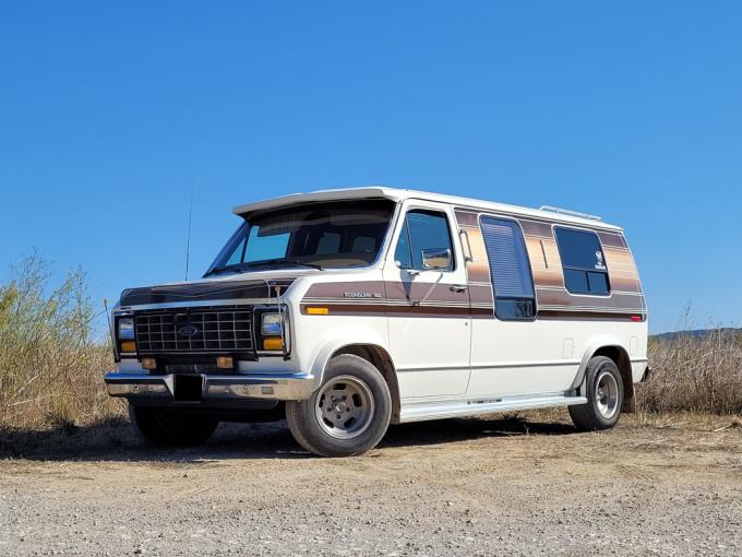 Ford Van Econoline E150 de 1984