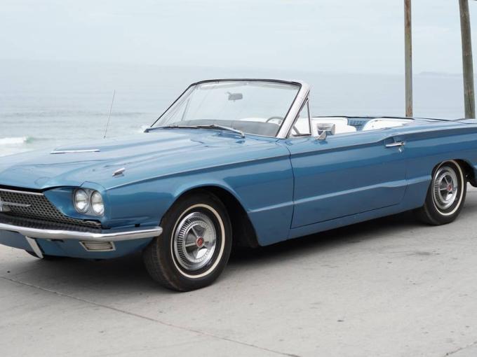Ford Thunderbird Convertible de 1966