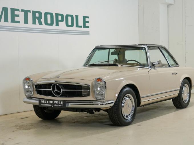 Mercedes-Benz SL 280 Pagode de 1970