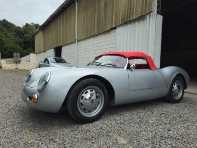 Porsche 550 Chamonix 550 replica de 1989