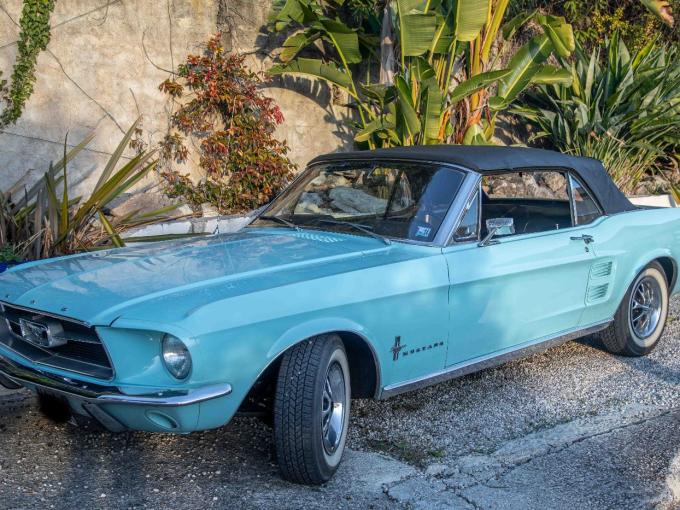 Ford Mustang V8 cabriolet de 1967