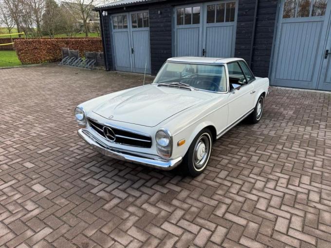 Mercedes-Benz SL 250 Pagode de 1968