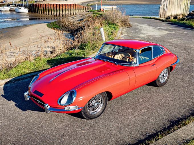Jaguar Type E Série 1 4,2L coupé de 1965