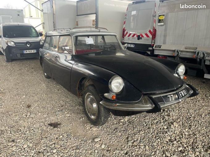 Citroen ID 9 break familial de 1964