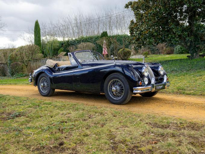 Jaguar Série - XK 140 DHC de 1955