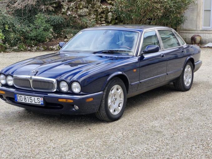 Jaguar Série - XJ 8 X308 Sovereign de 2000