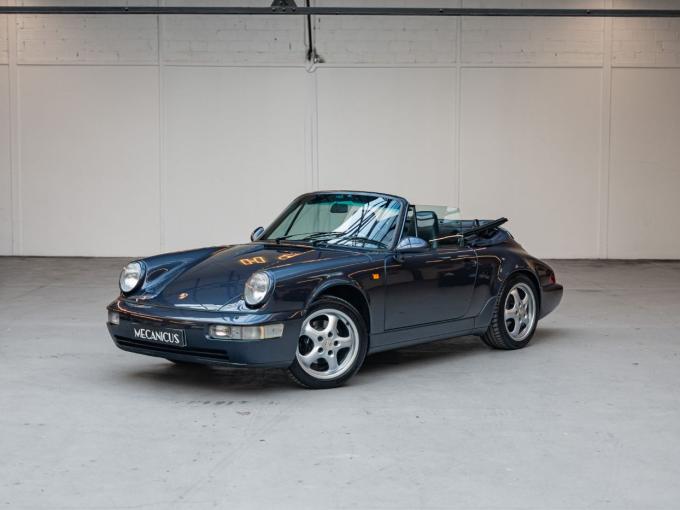 Porsche 964 Carrera 4 Cabriolet BVM *Marineblau metallic / de 1990