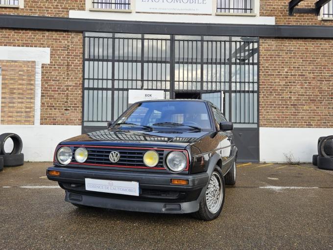 Volkswagen Golf 1800  GTI  8 SOUPAPES 112 CH  de 1988