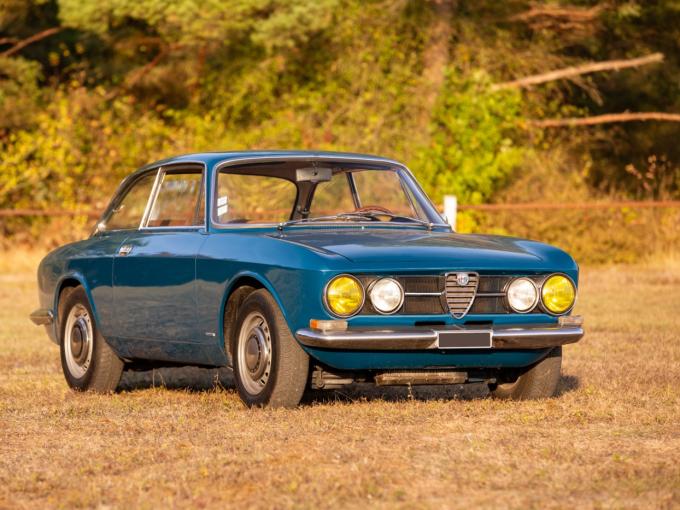 Alfa Roméo Giulia GT 1750 Veloce première série de 1968