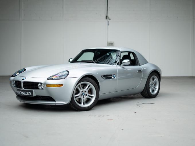 BMW Z8 *Faible kilom&eacute;trage / Full suivi BMW / Accessoires de 2001