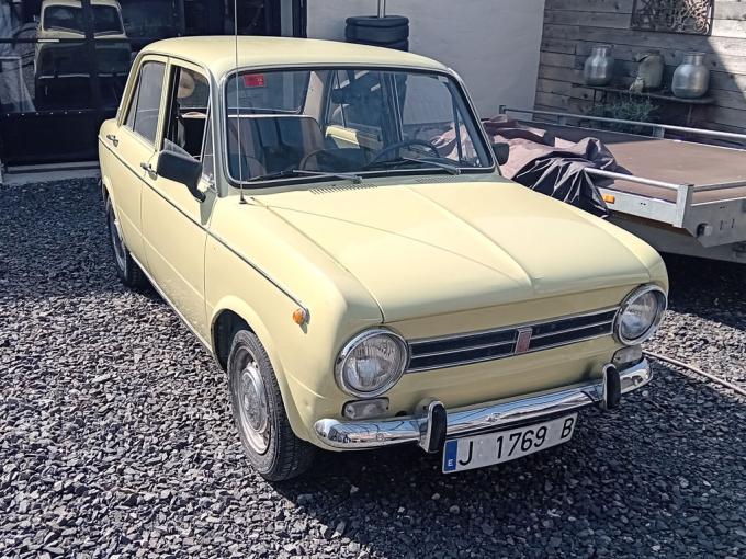 Seat 850  de 1974