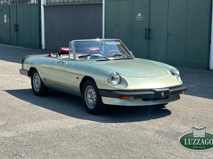 Alfa Roméo Spider 2000 Veloce de 1986