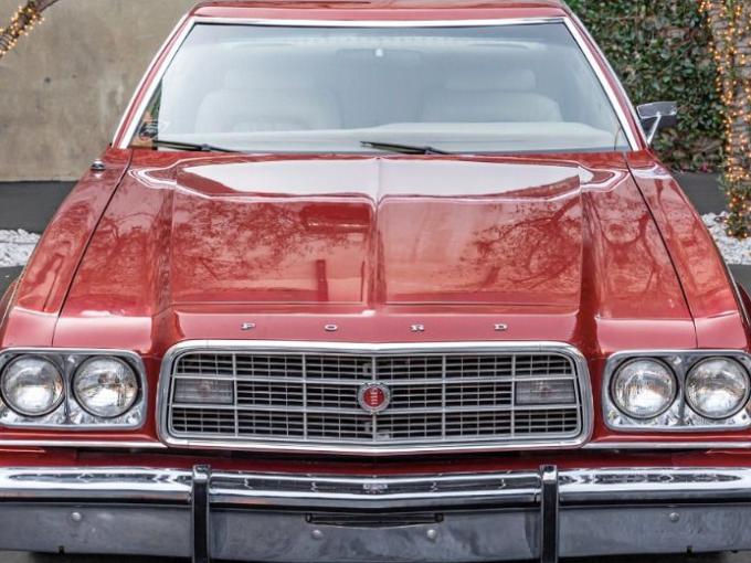 Ford Gran Torino Starsky et Hutch 07.57.99.09.53 de 1973