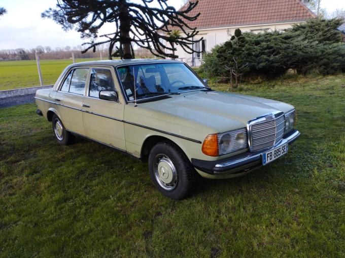 Mercedes-Benz 230 W123 de 1978