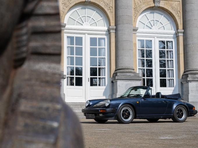 Porsche 911 3.2L Cabriolet - 5 Speed Manual de 1989