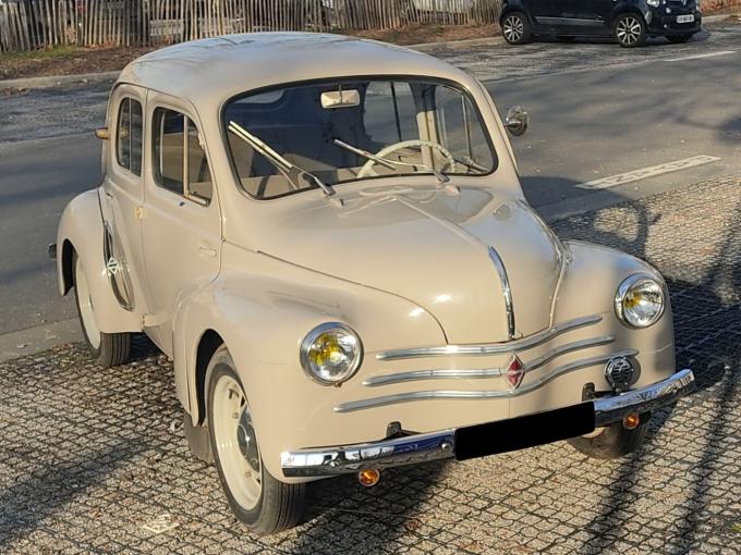 Renault 4 CV Mod&egrave;le AFFAIRE de 1957