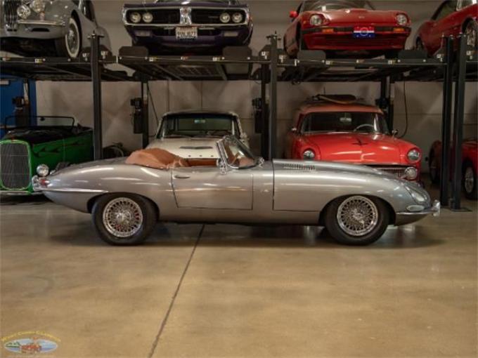 Jaguar Type E Electique ( Moteur Tesla Model S ) Cabriolet de 1963