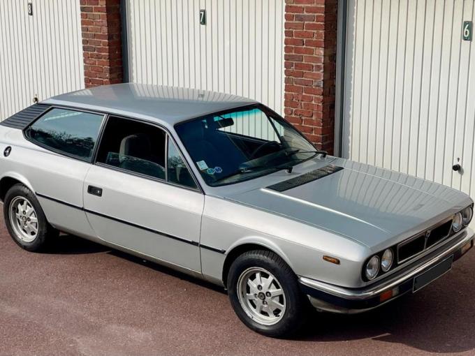 Lancia HPE Executive 2.0i  de 1982