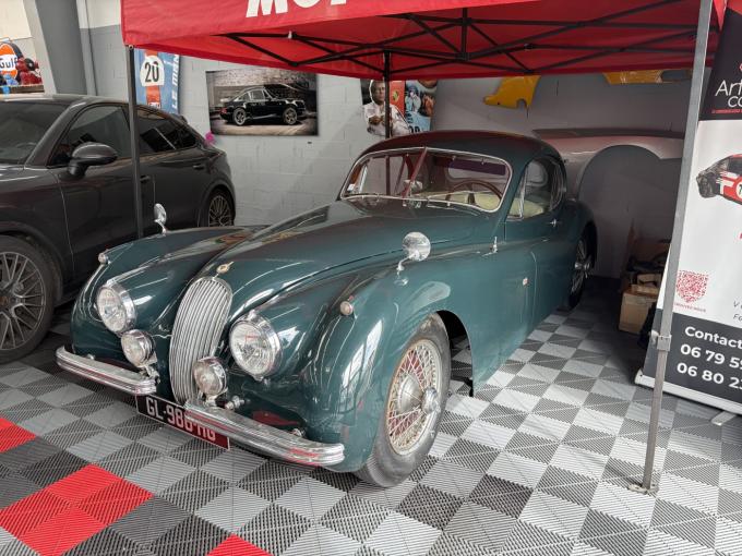Jaguar Série - XK 120 Coupé de 1953