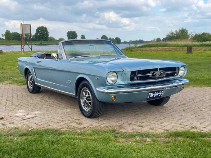 Ford Mustang V8 Cabriolet de 1965