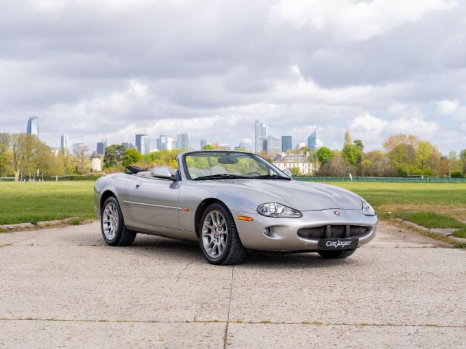 Jaguar XKR V8 Cabriolet de 1999