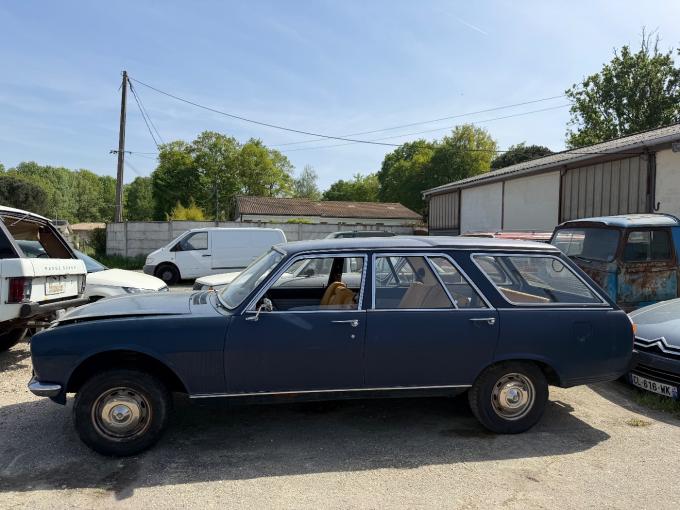 Peugeot 504 BREAK 7 PLACES de 1973