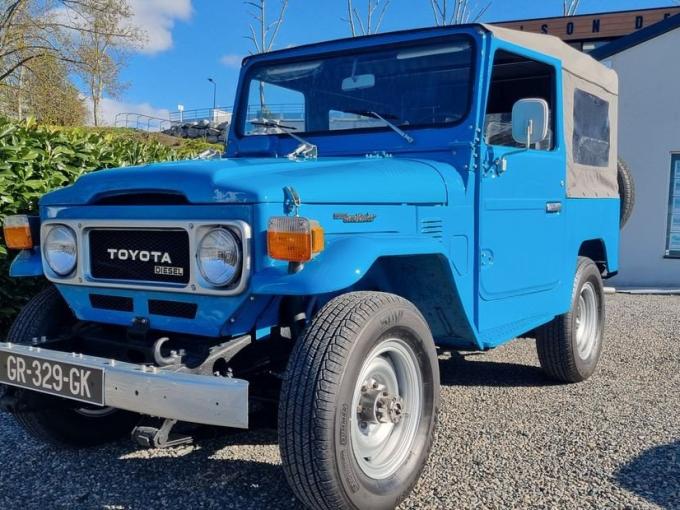 Toyota Land Cruiser BJ42 3.4L diesel 6 places de 1981
