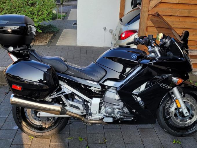 Moto yamaha FJR 1300 de 2009