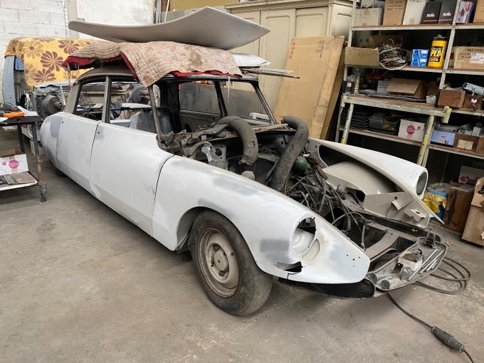 Citroen ID 19 LIQUIDE VERT de 1967