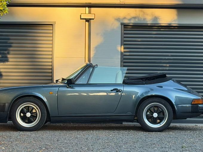 Porsche 911 3.2 G50 Cabriolet SONAUTO DOSSIER COMPLET de 1988