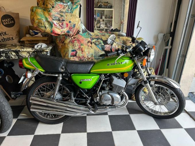 Moto Kawazaki KH 400 de 1979