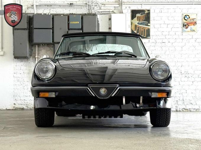 Alfa Roméo Spider 2000 de 1985