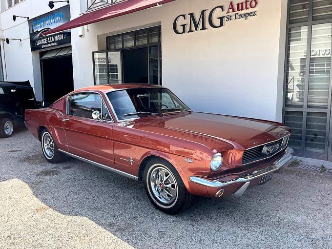 Ford Mustang V8 Fastback de 1966
